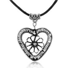 苗銀世家手工項鏈盤絲心形墜 傳統技藝與現代審美的交融